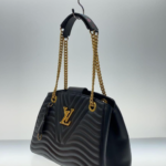 VUITTON023