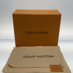 VUITTON043